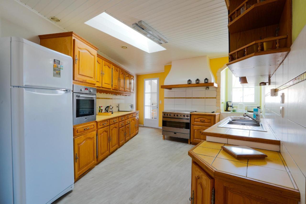 Charmante Maison Pour 10 Personnes Le Bois-Plage-en-Re Exterior photo